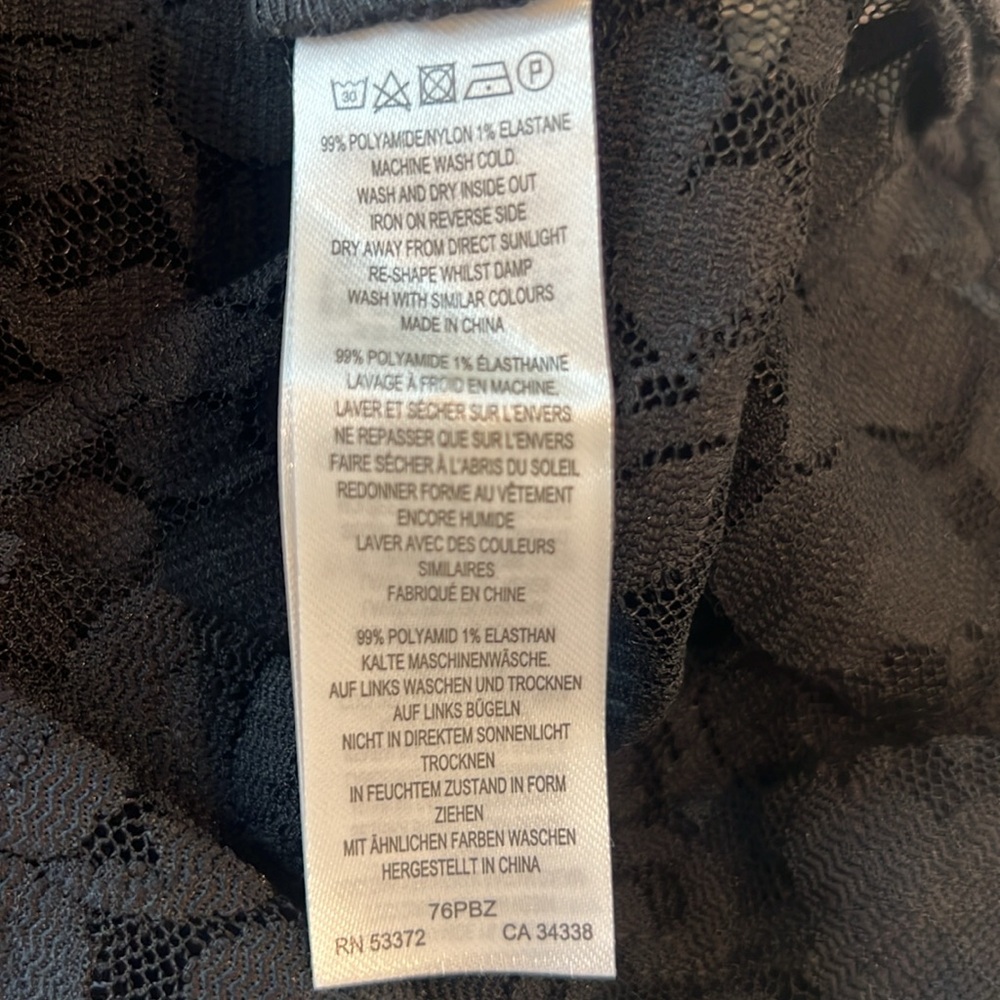 French Connection Women’s Lace, Black, Long Sleeve Blouse. Size L NWOT - Picture 7 of 7
